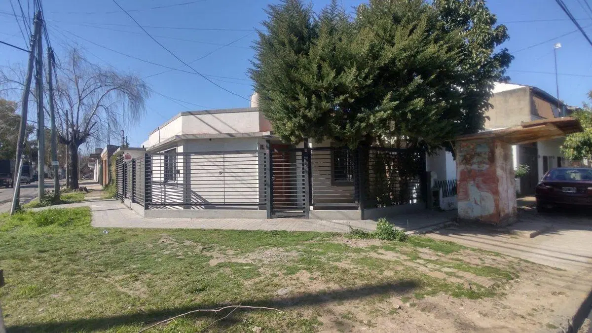 VENTA PH 3 AMBIENTES ZONA  ITUZAINGO 3