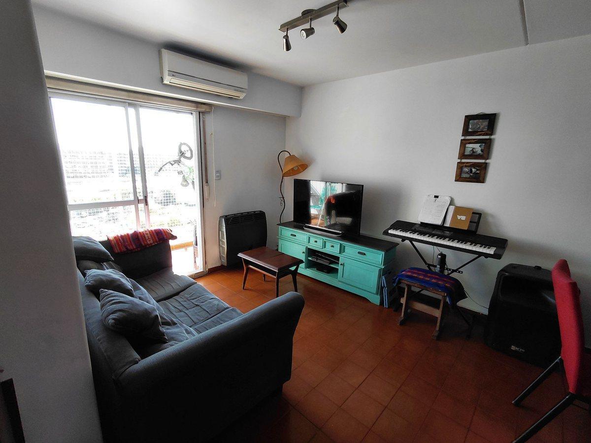 Foto de VENTA 4 AMB LUMINOSO RECICLADO BALCON ARAUJO 2900, imagen 5