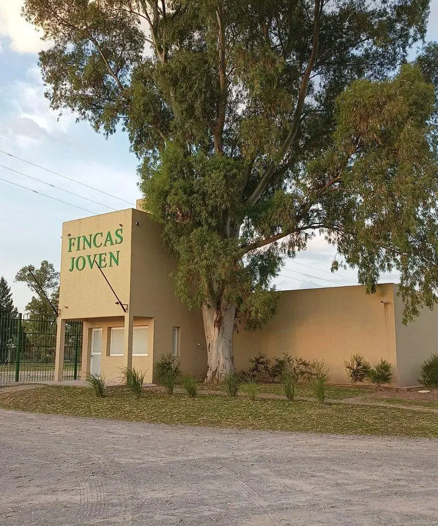 VENTA LOTE EN BARRIO PRIVADO DE SAN VICENTE 4