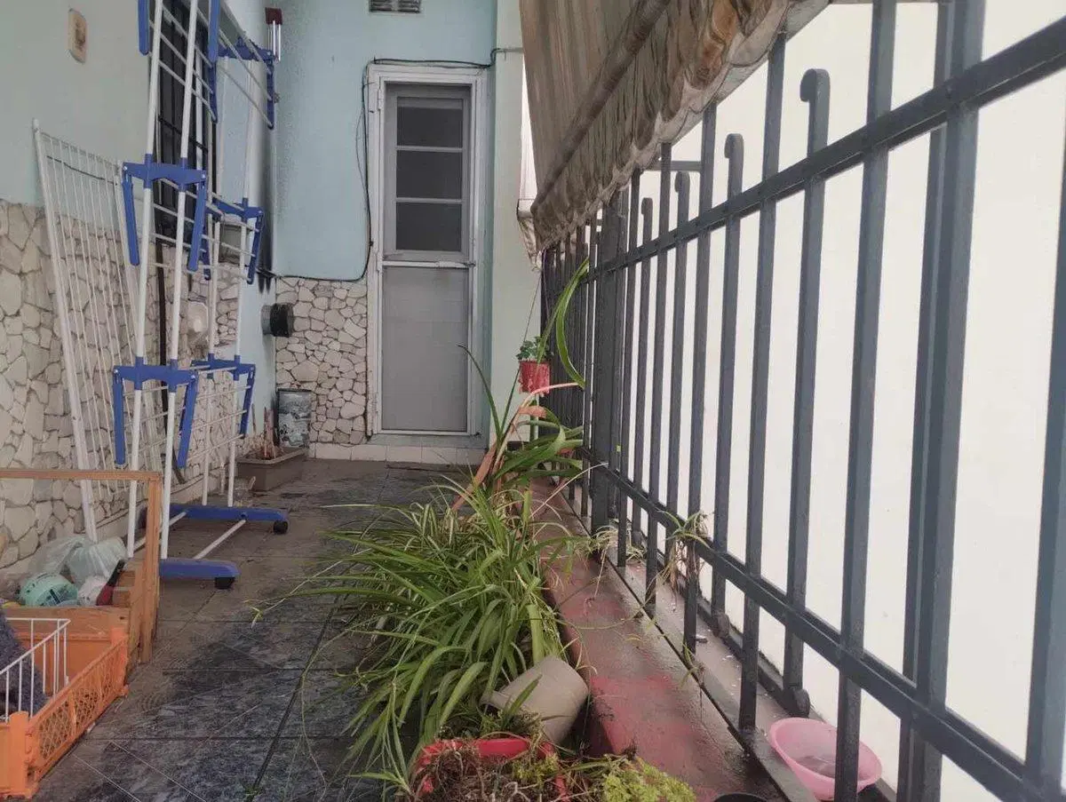 PH 2 AMB EN VENTA FLORES GALERIA SEMICUBIERTA 5