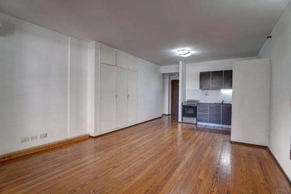 Venta monoambiente balcon cochera pileta Palermo 2