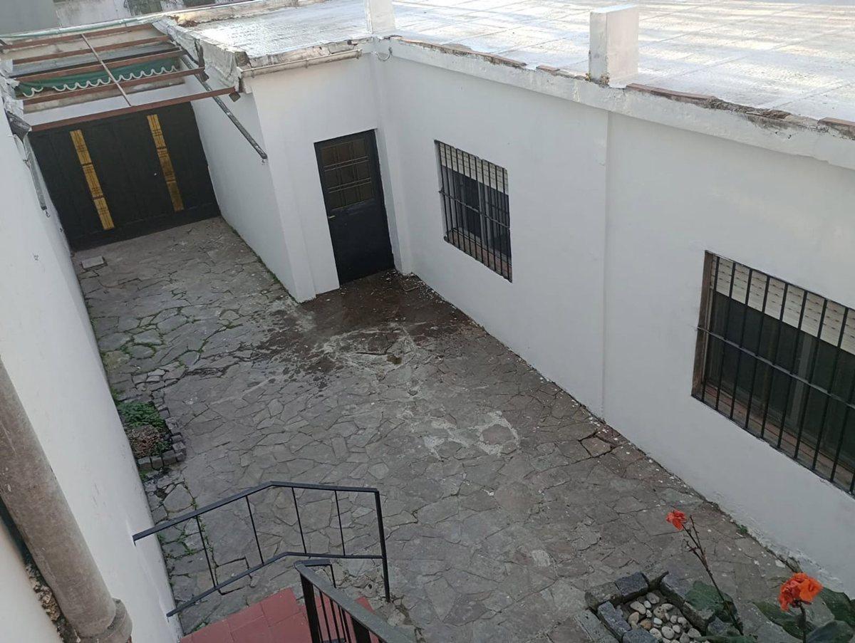 VENTA CASA 4 AMBIENTES COCHERA VILLA SANTA RITA