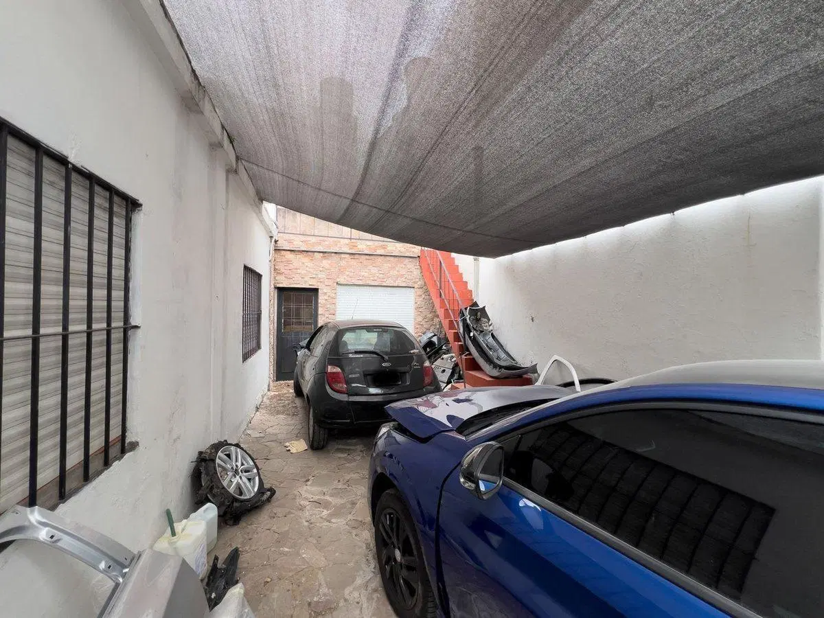 VENTA CASA 4 AMBIENTES COCHERA VILLA SANTA RITA 4