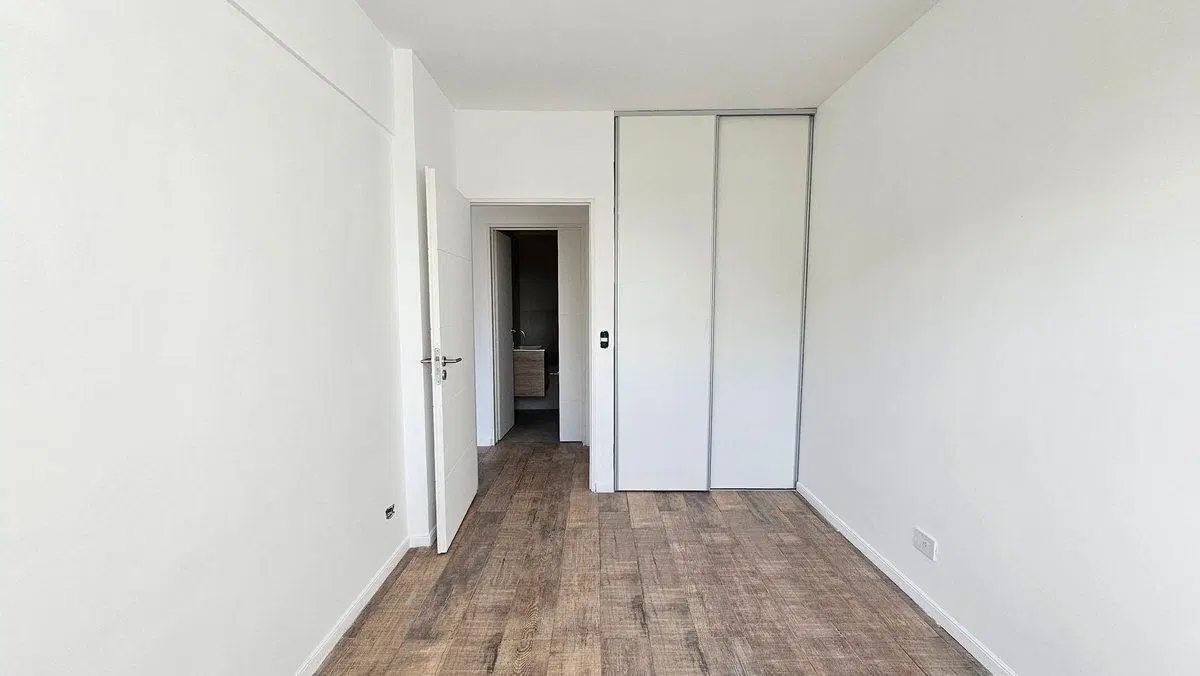 VENTA DEPARTAMENTO 2 AMBIENTES BOEDO CON QUINCHO 4