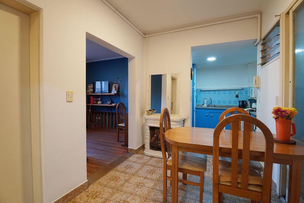 Foto de VENTA DEPARTAMENTO 4 AMBIENTES MONSERRAT, imagen 2