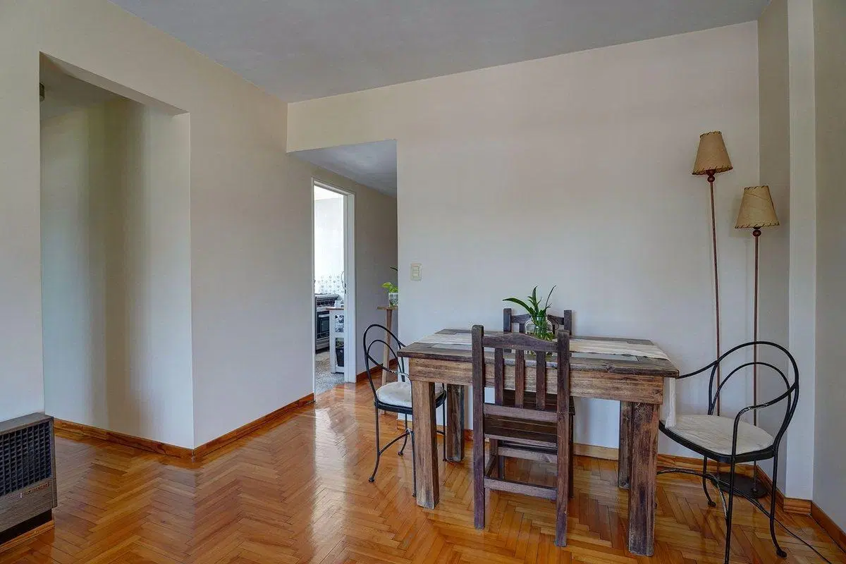 VENTA DEPARTAMENTO SEMIPISO 3 AMBIENTES VILLA LURO 4