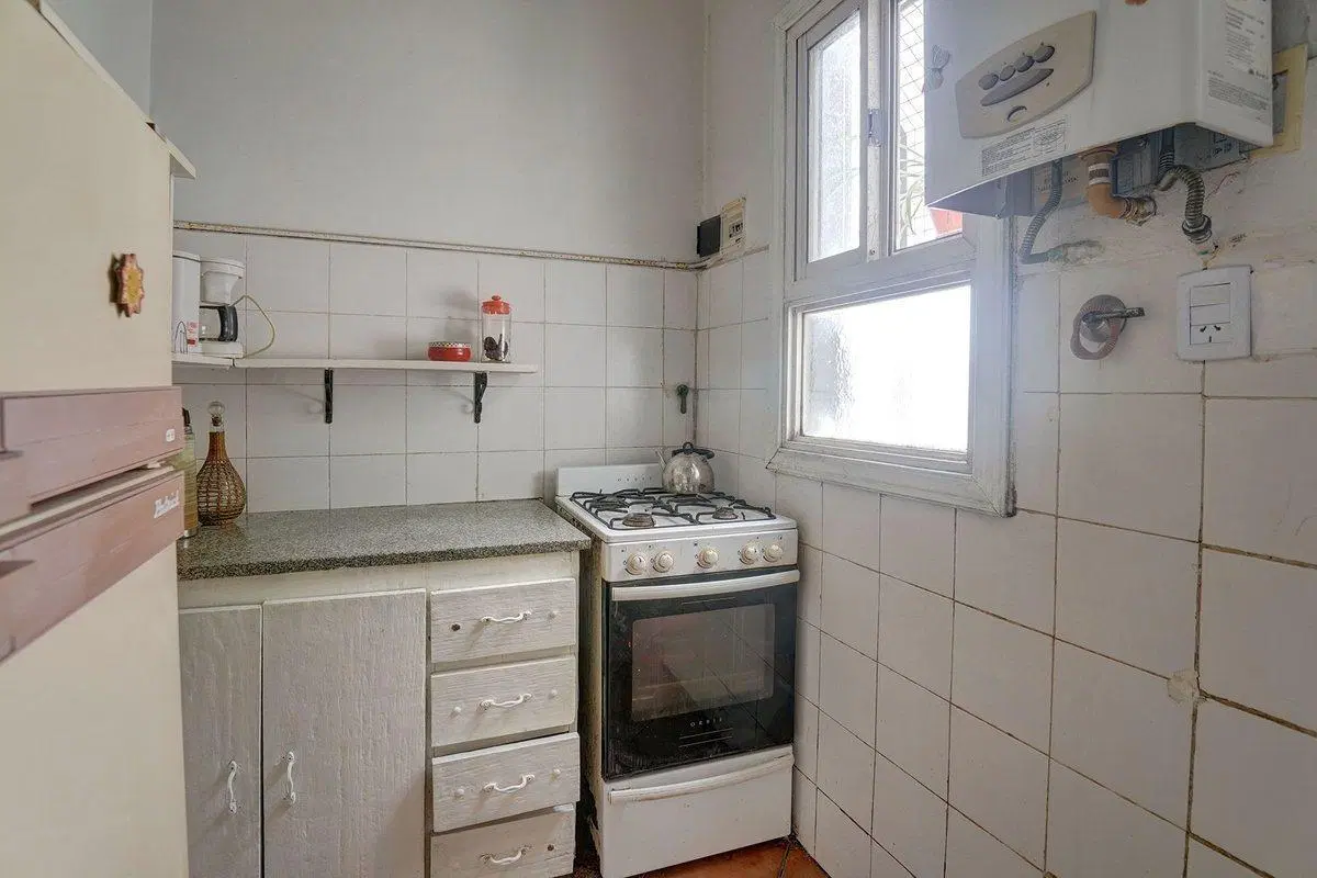 Venta Departamento 2 ambientes Balvanera balcon 3