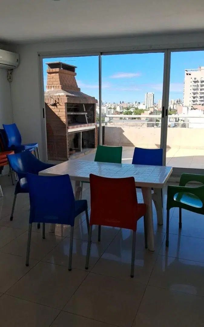 VENTA DEPARTAMENTO EN ALTURA LUMINOSO PILETA SUM 2