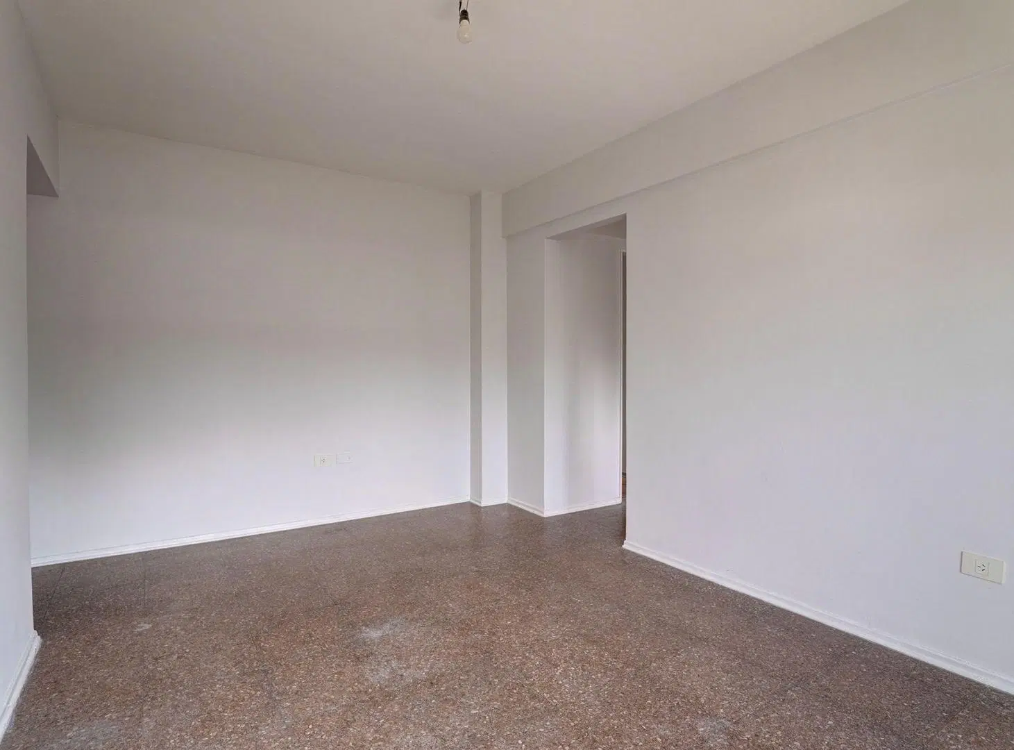 VENTA DEPARTAMENTO 3 AMBIENTES BALCON FLORES NORTE 3