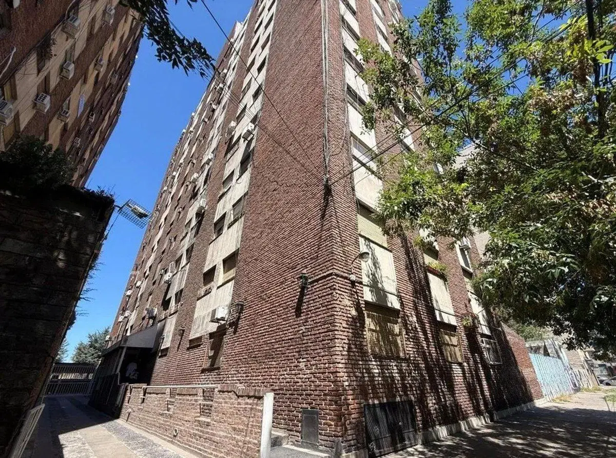 Venta dpto 4 ambientes en Avellaneda 2