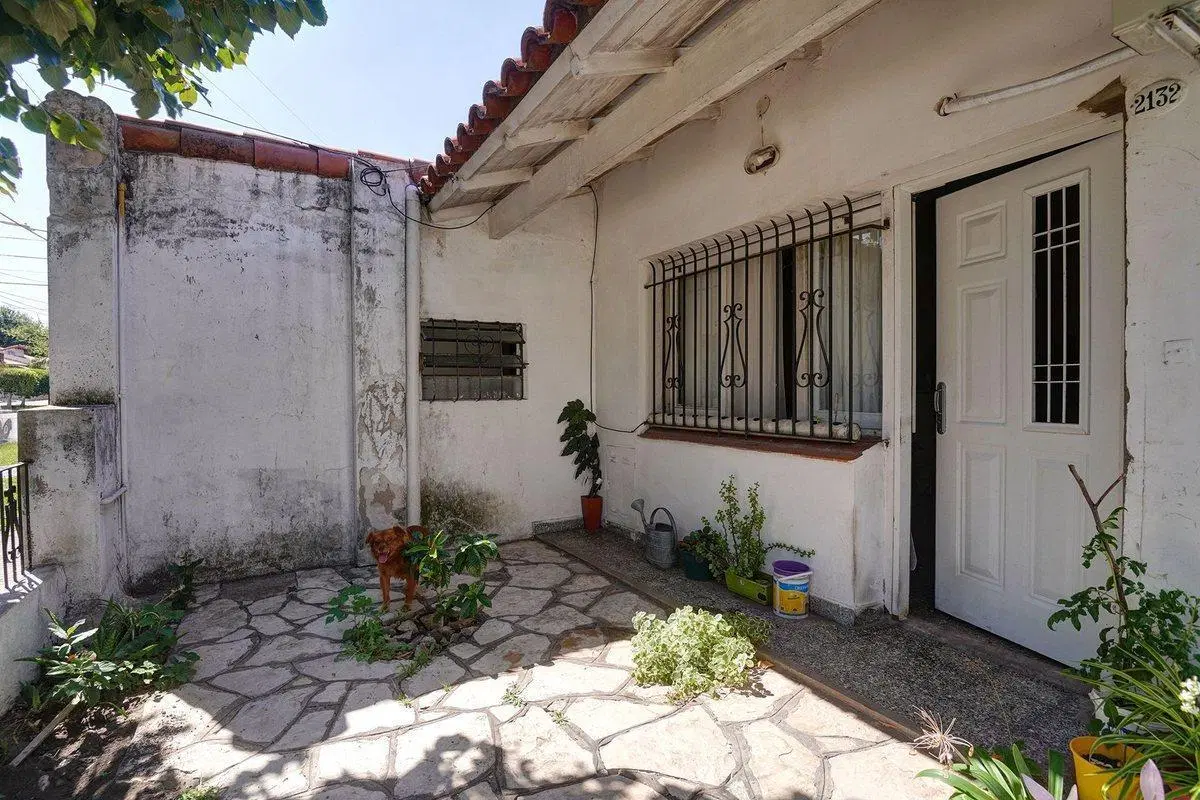 Casa 4 ambientes en Venta Banfield con jardín 4