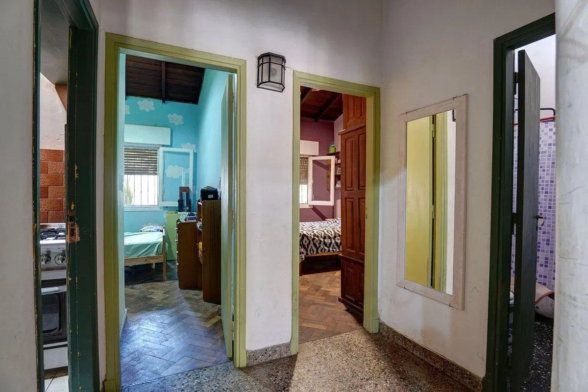 Casa 4 ambientes en Venta Banfield con jardín 5