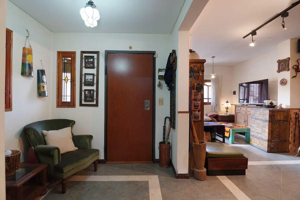 Casa 6 amb en venta en Lomas apta multifamiliar 2