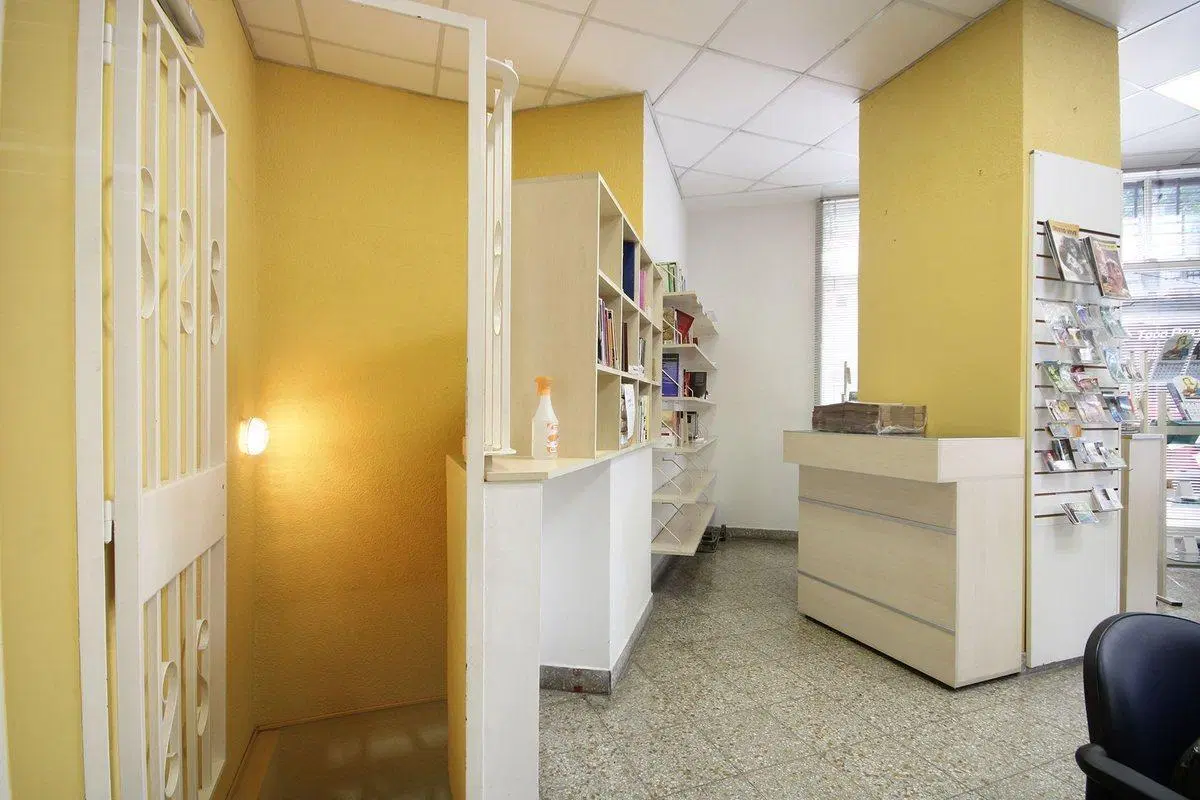 VENTA LOCAL A LA CALLE CON DEPOSITO SAN CRISTOBAL 5