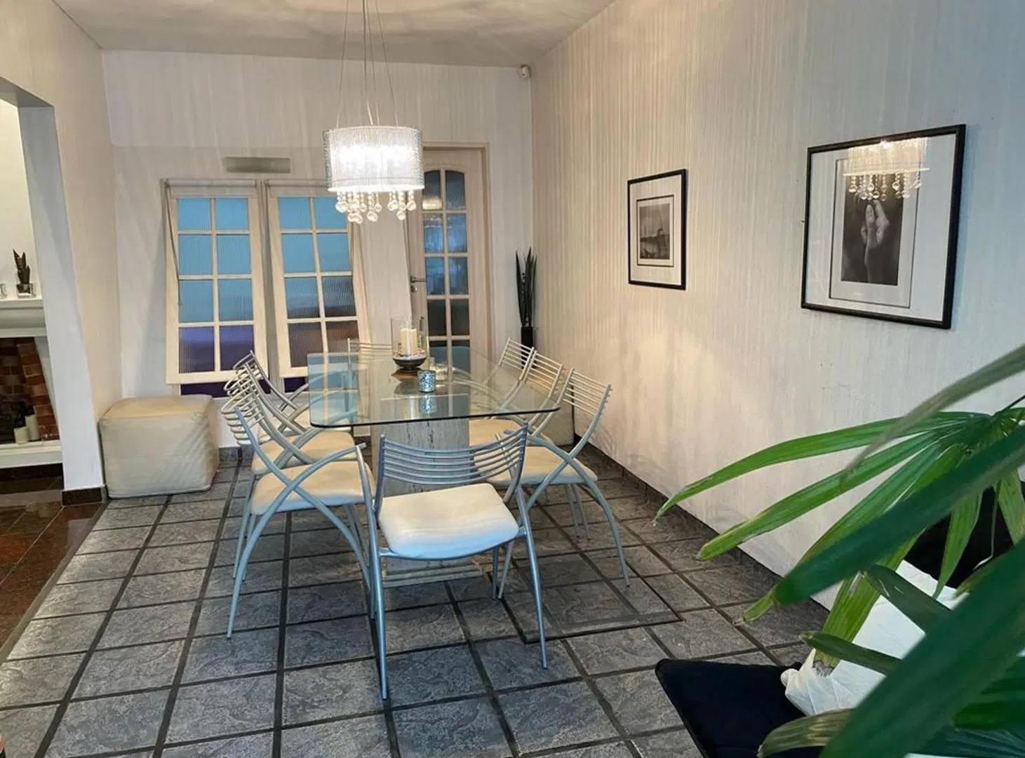 VENTA HERMOSA CASA CON PARQUE, PILETA Y QUINCHO 3