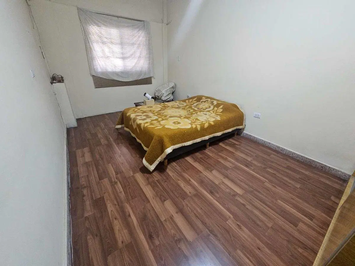 VENTA DE CASA 5 AMBIENTES COCHERA TERRAZA JARDIN 5