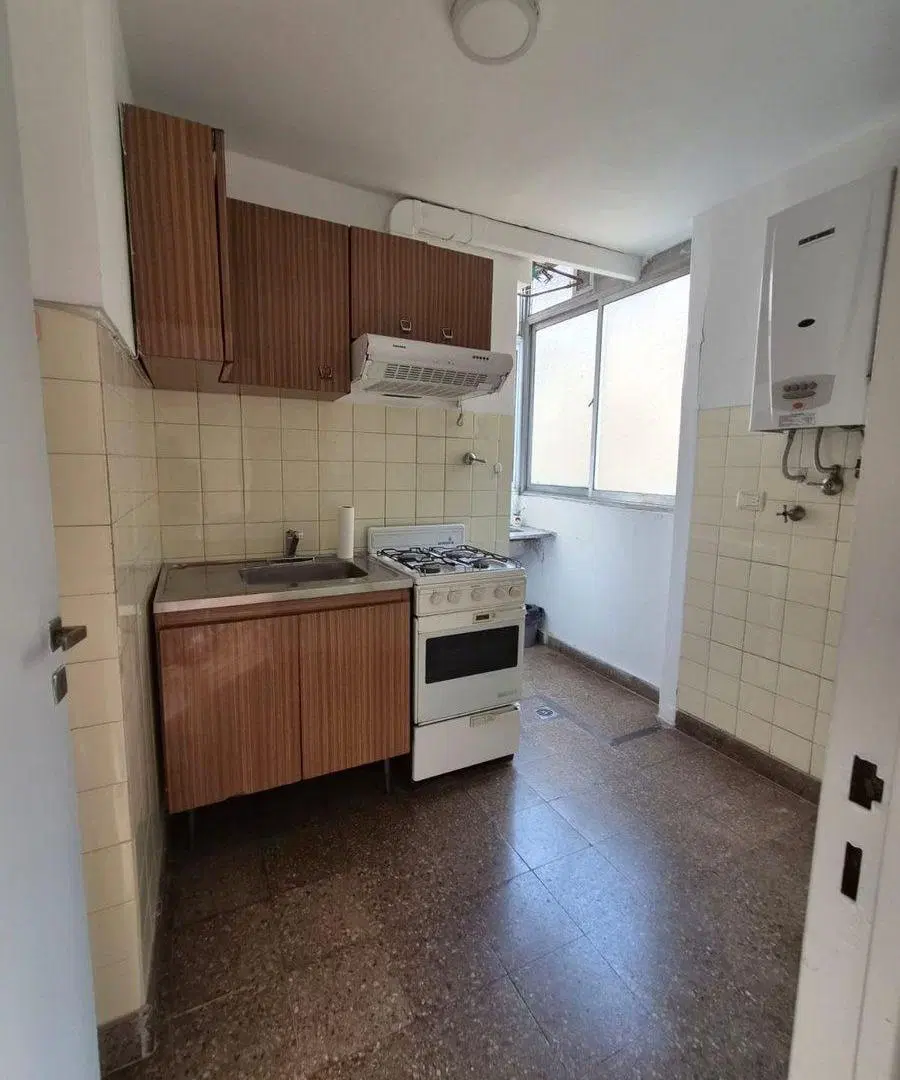 Departamento 2 ambientes en venta Parque Rivadavia 3