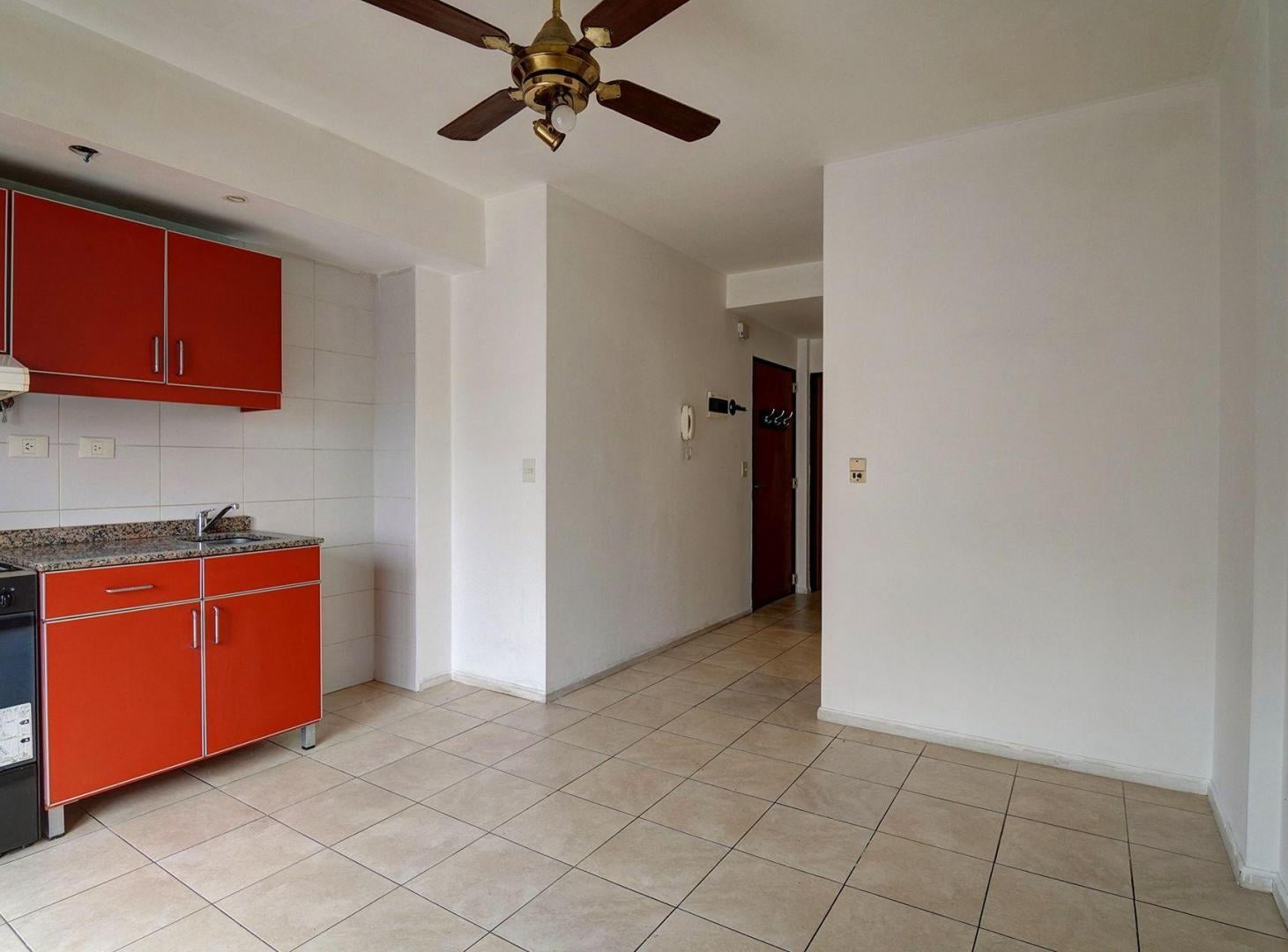 Foto de Venta departamento 2 ambientes Liniers SUM, imagen 5