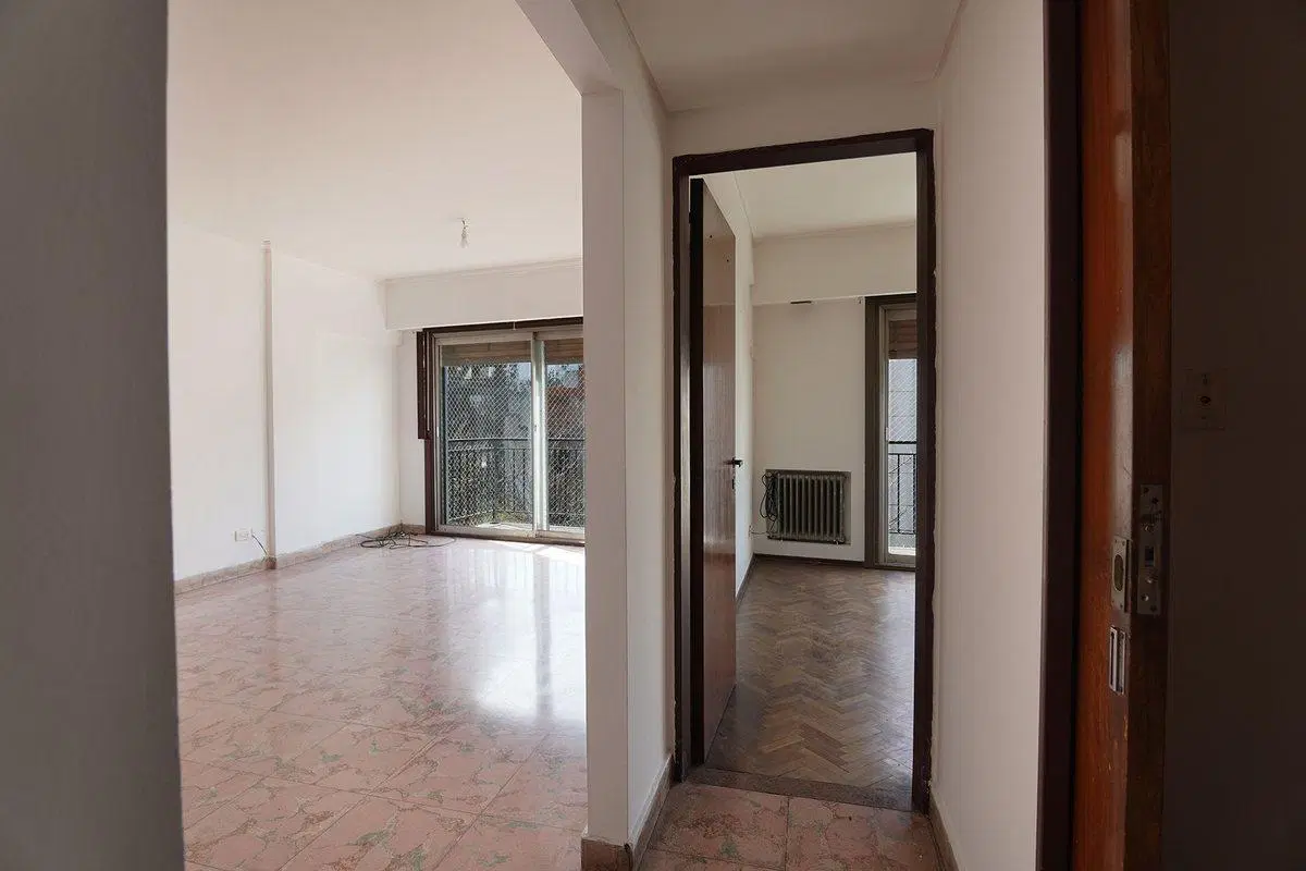 VENTA DEPARTAMENTO 4 AMBIENTES COCHERA BALVANERA 2