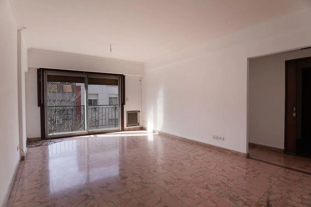 VENTA DEPARTAMENTO 4 AMBIENTES COCHERA BALVANERA 3