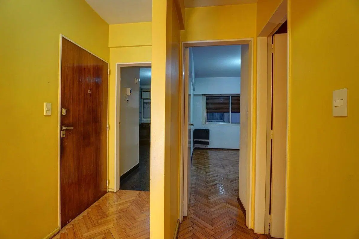 VENTA 3 AMBIENTES ALMAGRO CON DEPENDENCIA Y TOILET 8