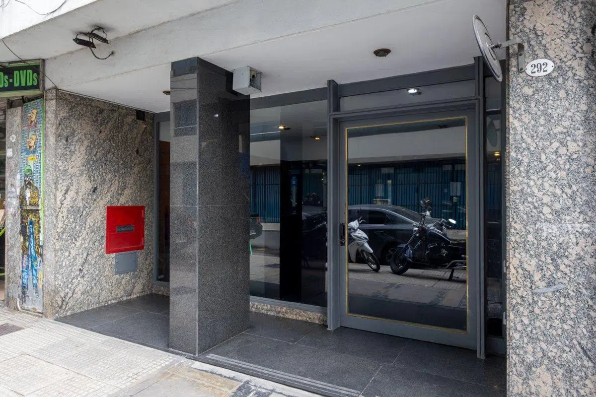 VENTA OFICINA TRIBUNALES APTO PROFESIONAL 3