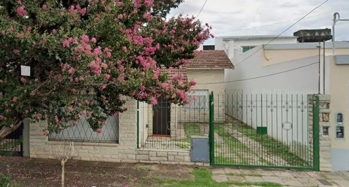 CASA EN VENTA ITUZAINGO APTO MULTI FAMILIAR 5