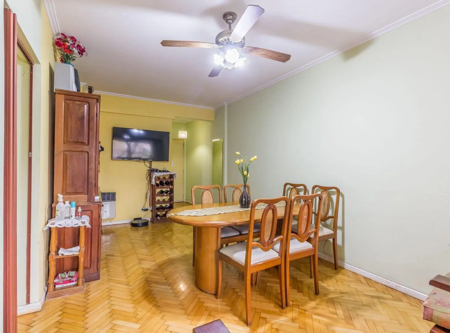 Departamento 4 ambientes Almagro balcon y patio 5