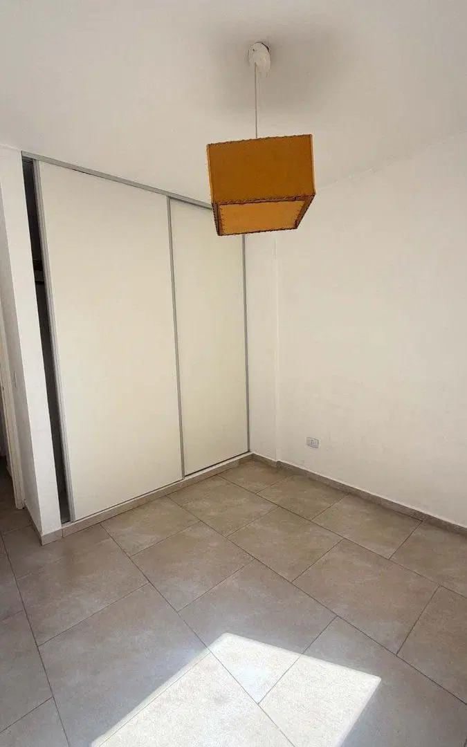 VENTA DEPARTAMENTO 2 AMBIENTES BANFIELD CON BALCON 4