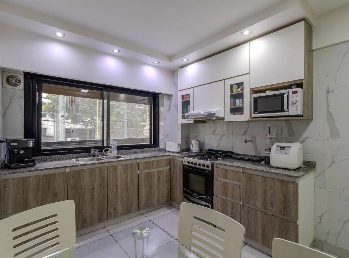 VENTA DEPARTAMENTO 4 AMBIENTES CABALLITO COCHERA 4