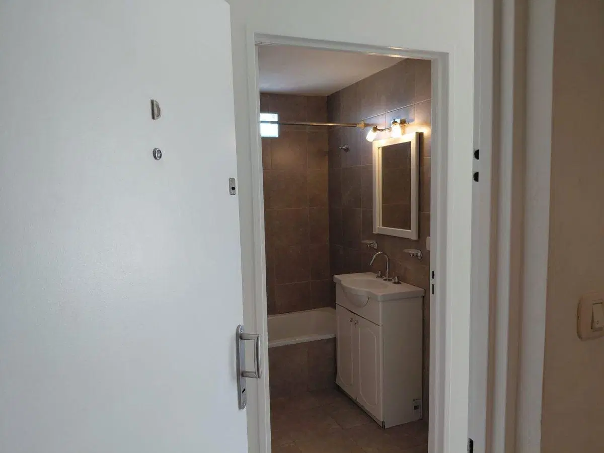 ALQUILER MONOAMBIENTE 37m2 BALCON CFTE DEVOTO 3