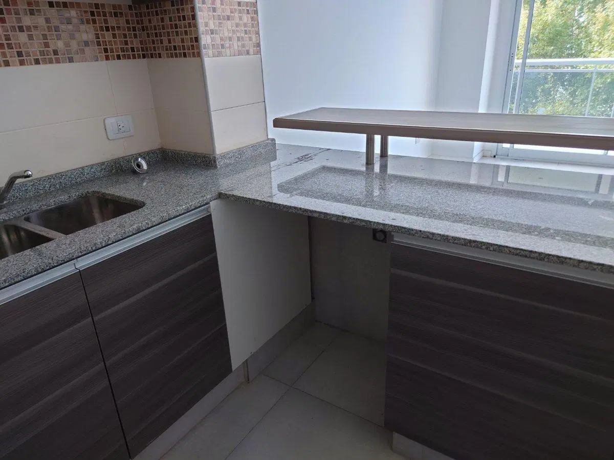 VENTA DEPARTAMENTO 2 AMB A ESTRENAR BALCON FLORES 3