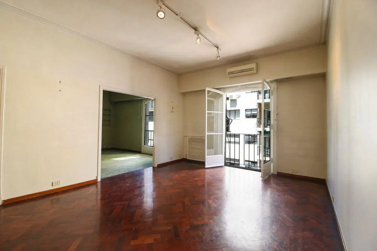 VENTA 3 AMB. C/ DEPENDENCIA EN RECOLETA 3
