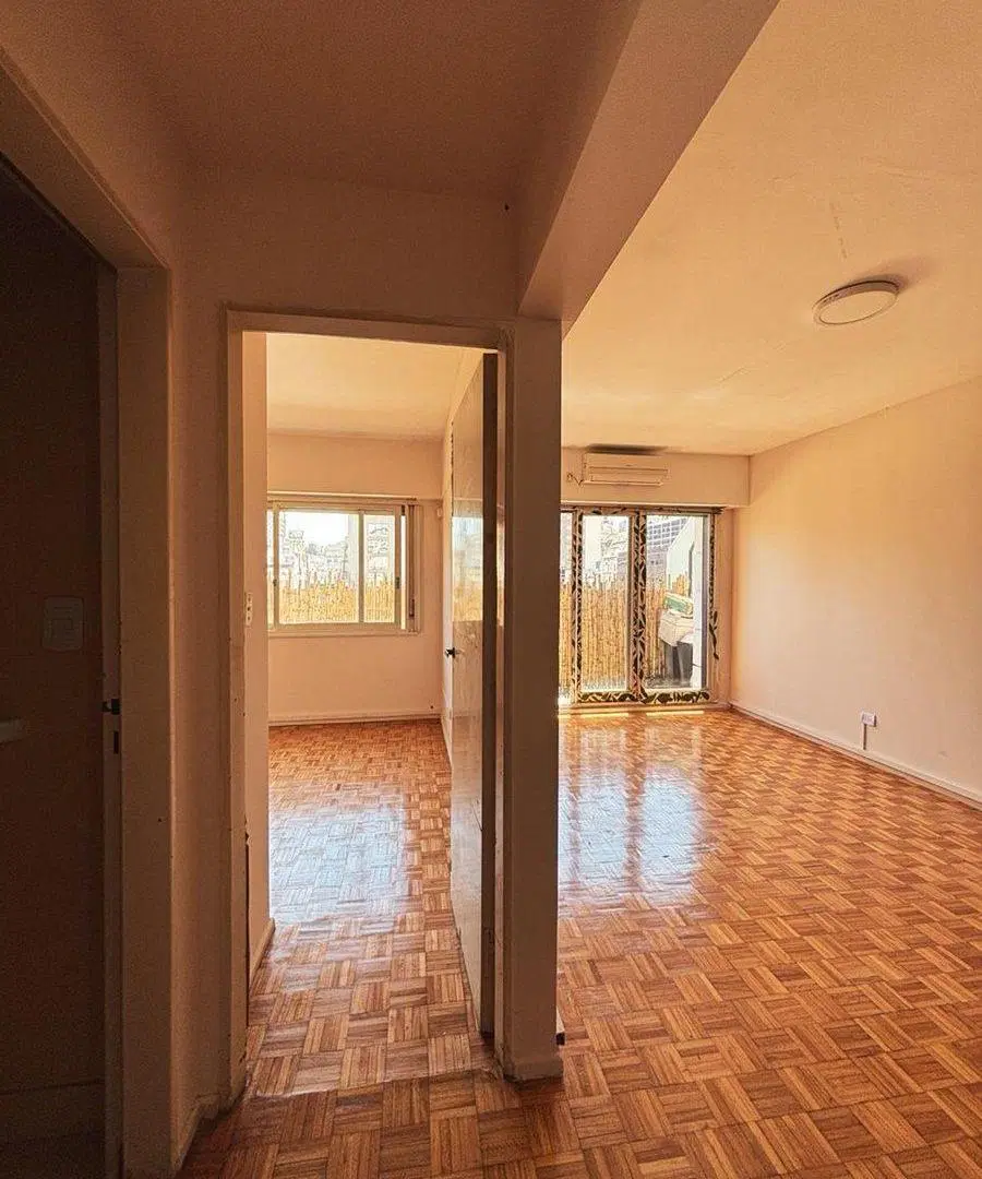 VENTA 2 AMBIENTES CON BALCÓN 2
