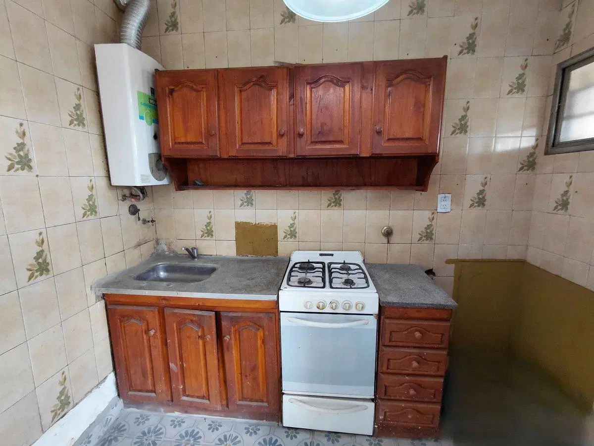 OPORTUNIDAD VENTA DEPTO 3 AMB EN VILLA CELINA 8