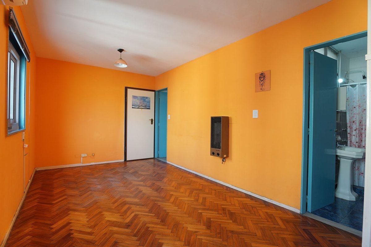 VENTA DEPARTAMENTO MONOAMBIENTE MONSERRAT A CREDIT
