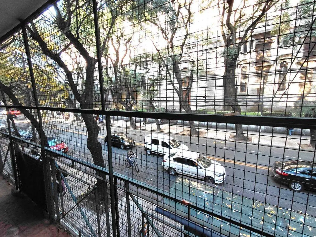 VENTA DEPTO 3 AMB BALCON 74M2 APTO PROF CABALLITO 2