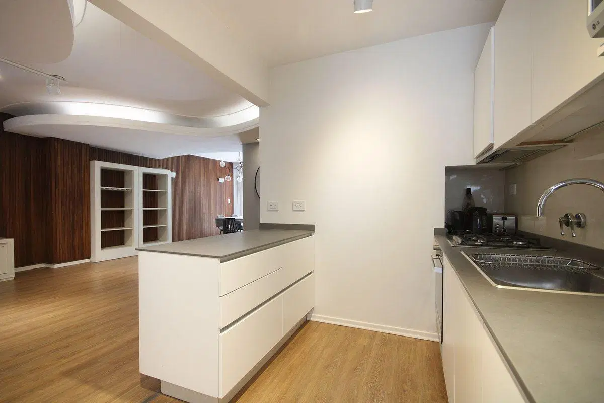 Venta departamento Barracas 4 ambientes balcon 4
