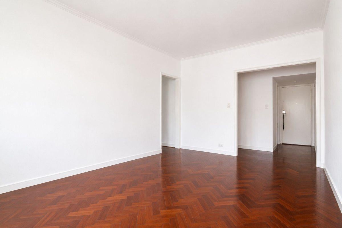 VENTA SEMIPISO DE 4 AMB EN BOEDO APTO CREDITO