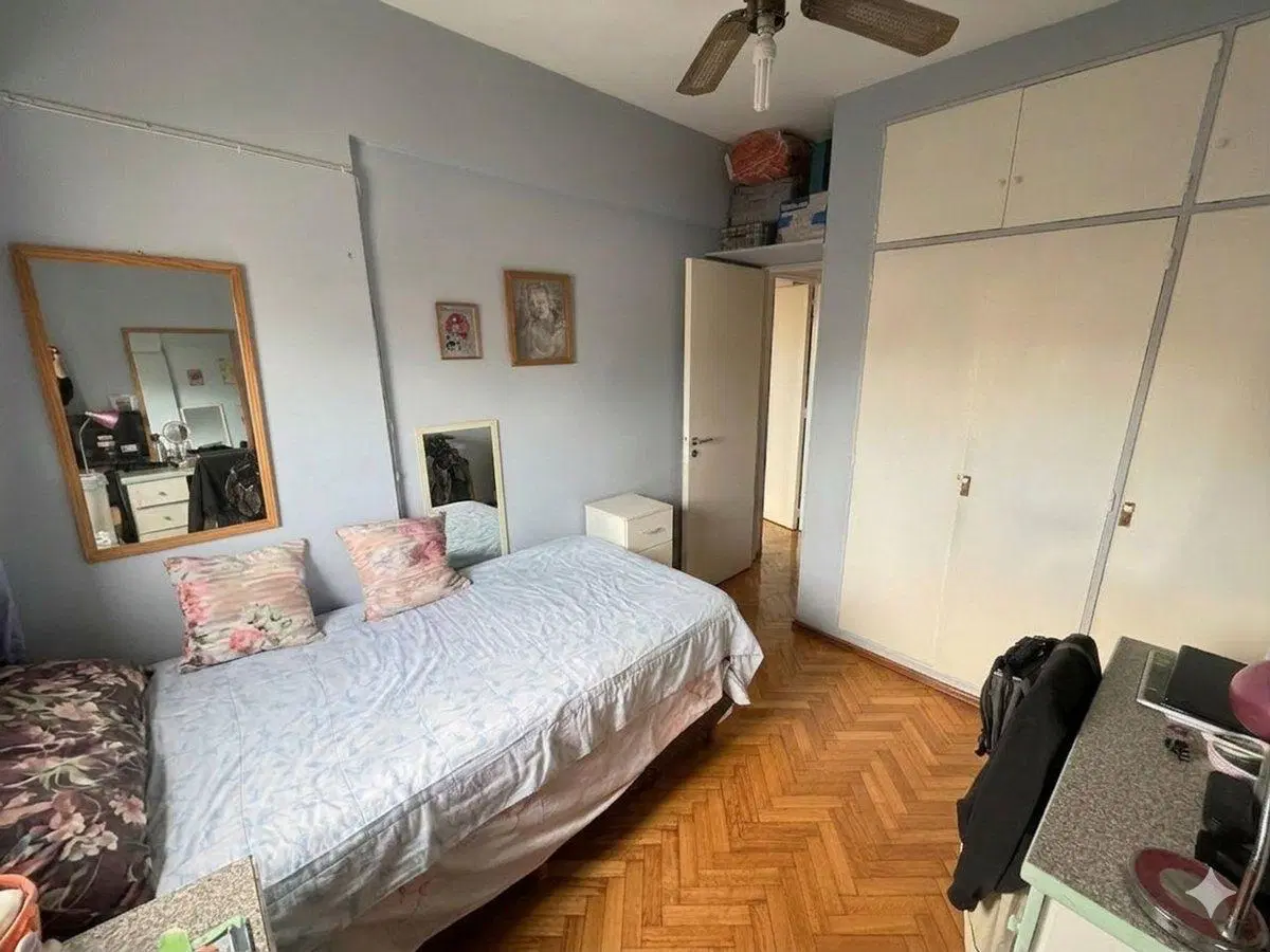 Depatamento en venta 4 ambientes en flores balcón 4