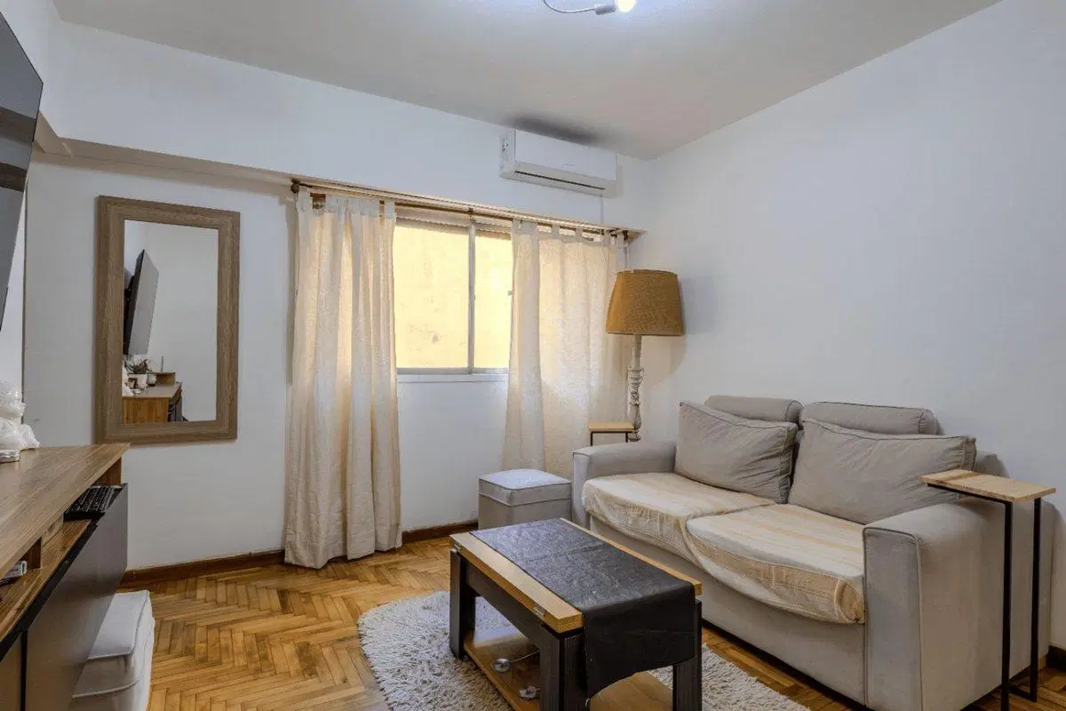 VENTA DEPARTAMENTO 2 AMBIENTES REFACIONADO ALMAGRO 2