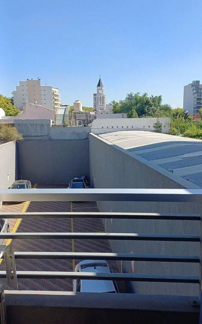 Venta Oficina de  247 Metros en Parque Patricios 4