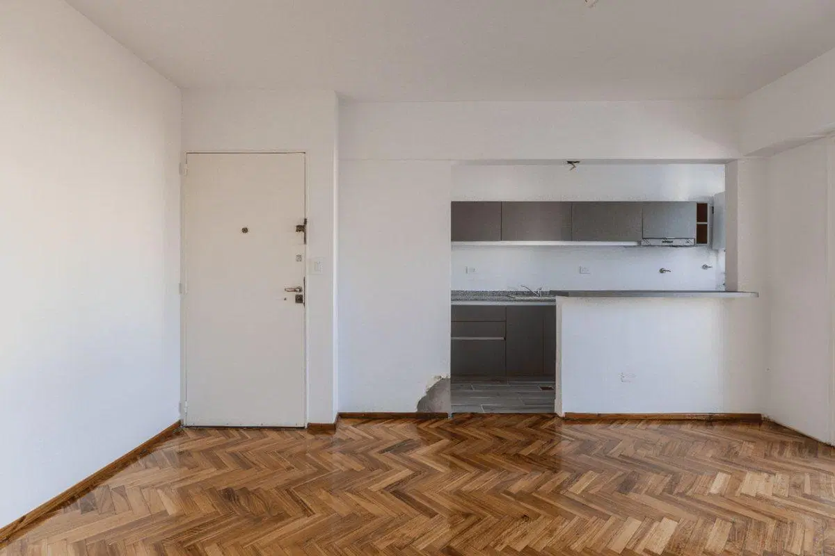 DEPARTAMENTO 3 AMBIENTES REFACCIONADO - DEVOTO 5