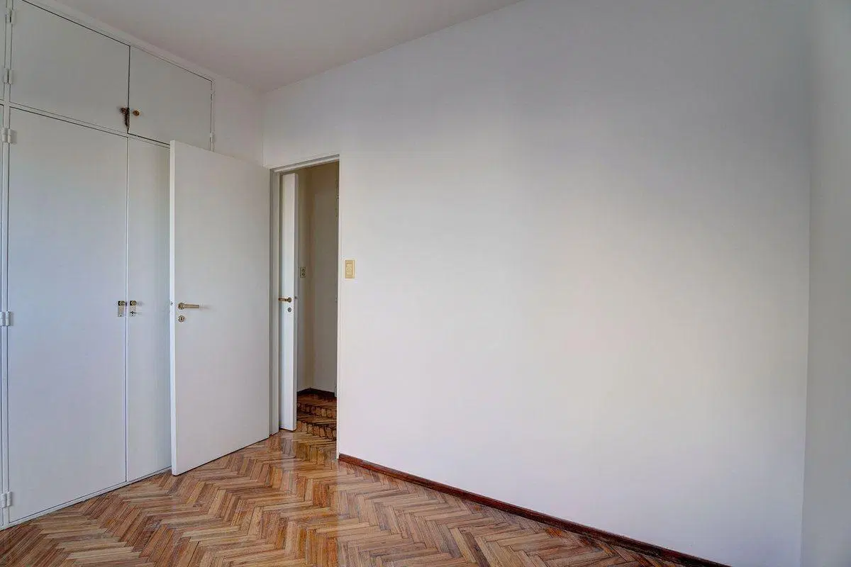 VENTA DEPARTAMENTO 2 AMBIENTES BALVANERA 8