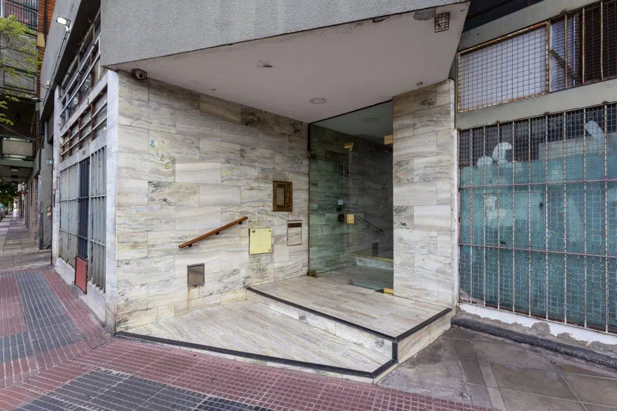 VENTA DEPARTAMENTO 3 AMBIENTES LUMINOSO BALCON 5