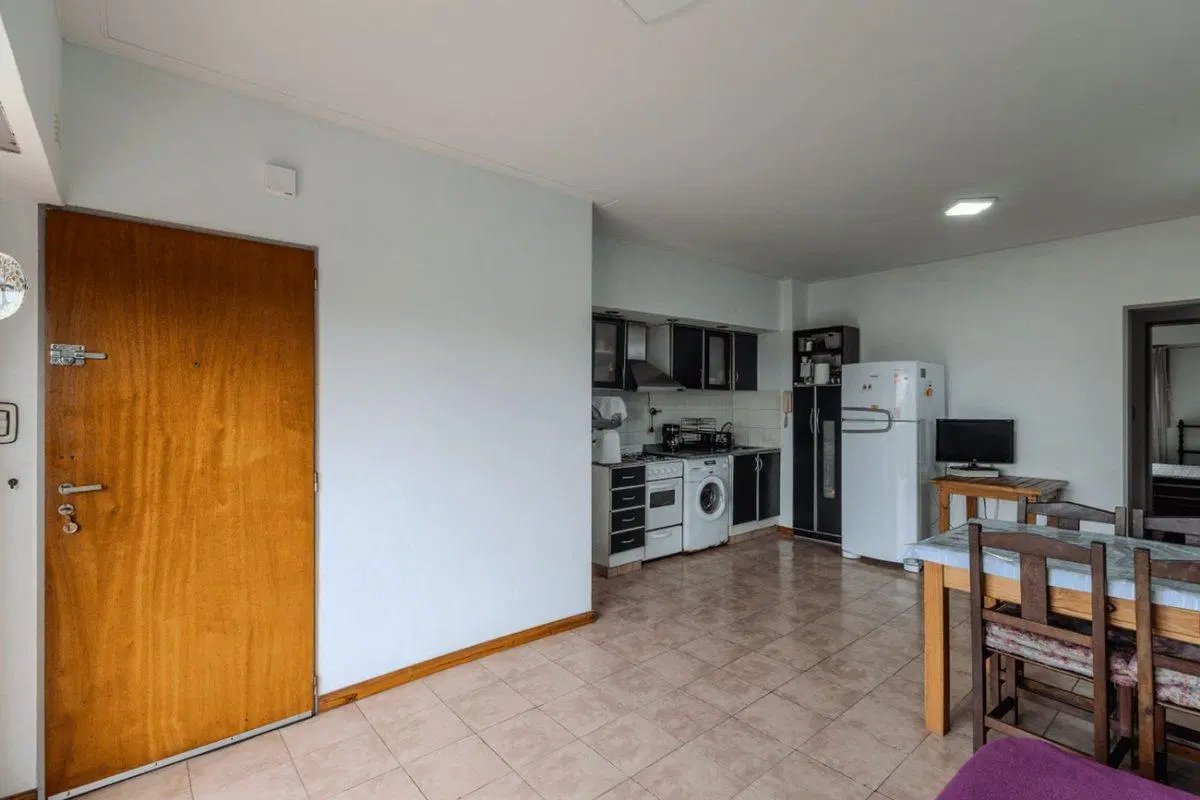 Departamento VENTA 2 ambientes 40 METROS balcón 2