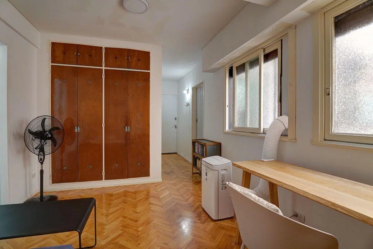 MONOAMBIENTE-VENTA-PARQUE CENTENARIO -LUMINOSO 3