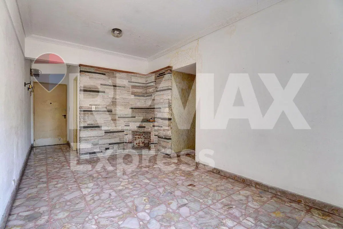 Venta Departamento 4 ambientes con Jardín / V Luro 3