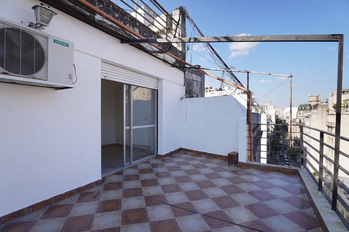 Departamento 3 ambientes c/ Balcón Terraza en Once 2