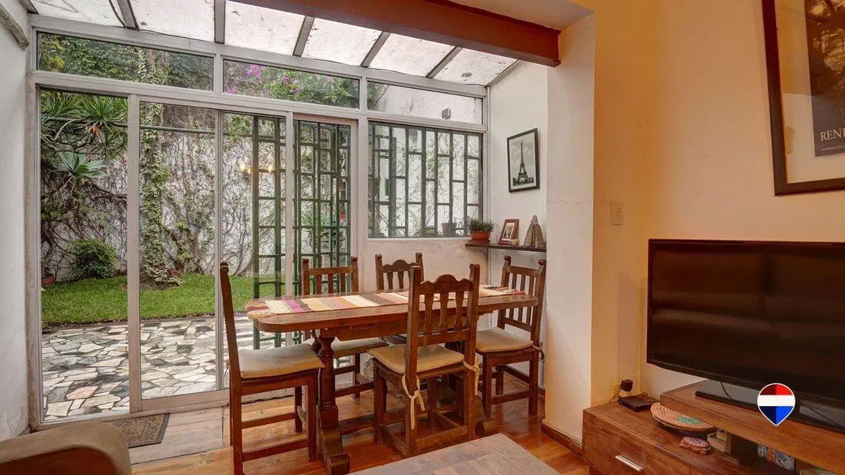 Venta PH 4 ambientes con jardín - Parque Chacabuco 3